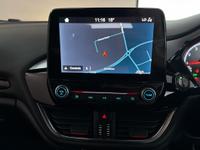 Ford Fiesta Photo 15