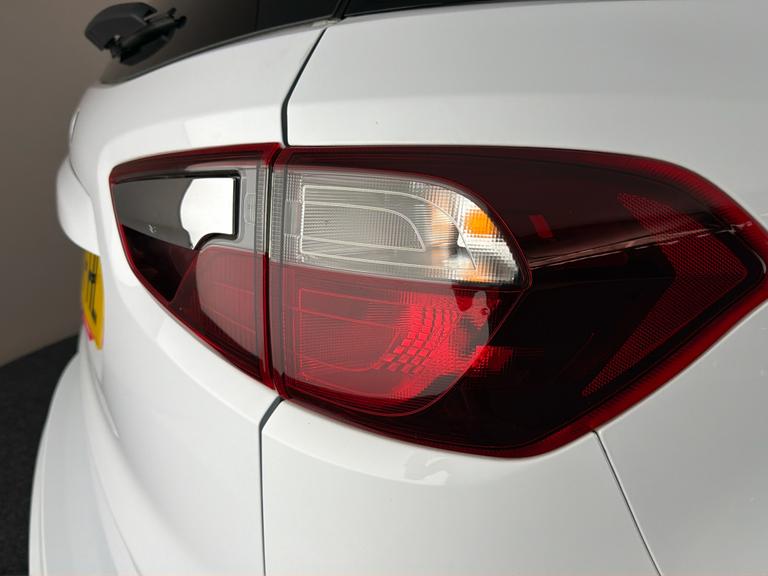FORD ECOSPORT Photo bsapi-233153223b9ede765f44827410908ed99ba6c76c.jpg