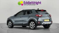 KIA STONIC Photo 4