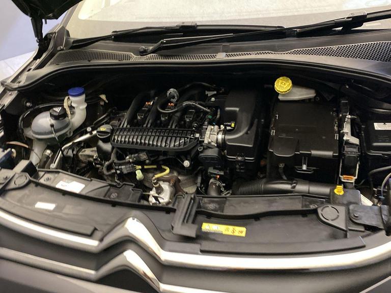 CITROEN C3 Photo bsapi-24ead193c9b9116f2b09869e28179d95e27696a8.jpg