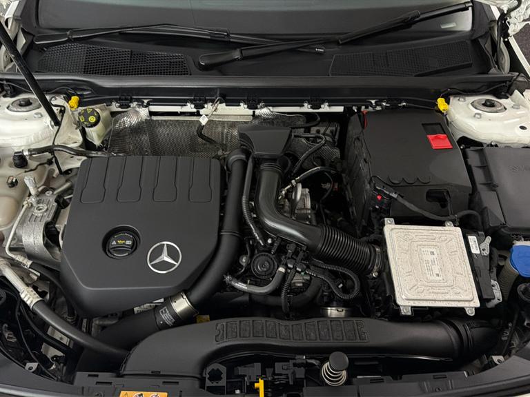 MERCEDES-BENZ A CLASS Photo bsapi-255ca3852ba09850802fe0ab62c376fbd040cc32.jpg