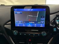 Ford FIESTA Photo 15