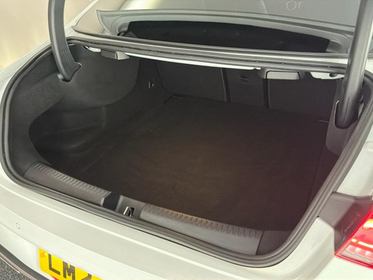 MERCEDES-BENZ Cla Photo bsapi-25ff736c427742f1ff662b06542808064663e878.jpg