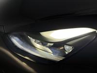 TESLA Model 3 Photo 37