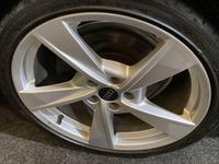 Audi A4 AVANT Photo 25