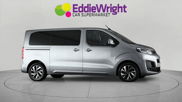 Citroen Spacetourer Photo bsapi-26434cb69a5d12bc558ec22a20e1f96f441c0b9d.jpg