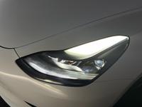 TESLA Model 3 Photo 35