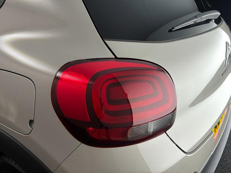 Citroen C3 Photo bsapi-2685c8b6c840fe7e5c07c0b19195c1e83b8a1de2.jpg