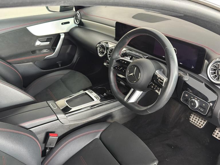 Mercedes-Benz Cla Photo bsapi-26eb2c82640dc77091f1c92fb16f3aa68c42f1fa.jpg