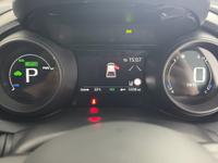 TOYOTA Yaris Photo 5