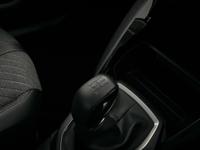 PEUGEOT 208 Photo 12