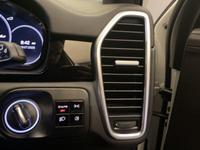 Porsche CAYENNE Photo 28