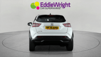 Nissan JUKE Photo 5