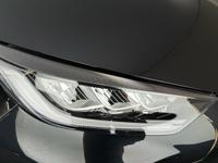 TOYOTA Yaris Photo 15