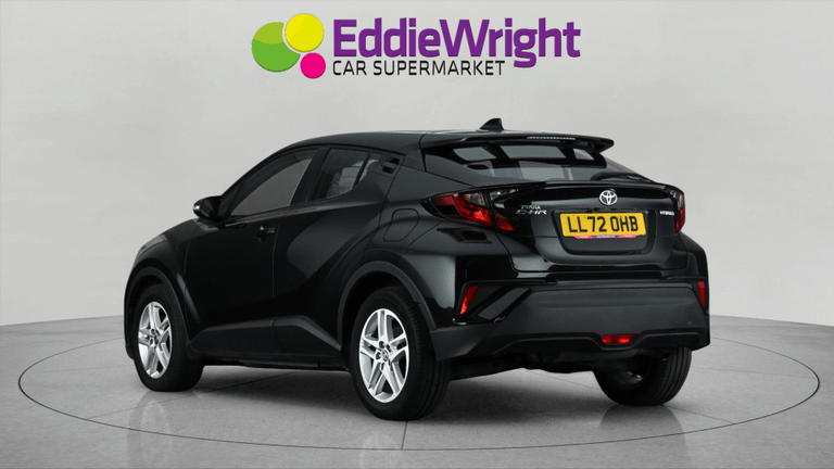 Toyota C-HR Photo bsapi-287750285b578bc73619665e32bea60252dbb4f3.jpg