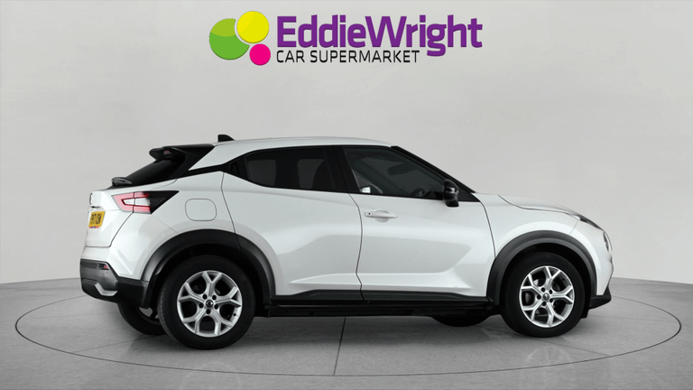 NISSAN JUKE Photo bsapi-28beefca6fa19cb5a58f3c237b54068d25a01e3e.jpg