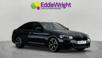 BMW 5 Series Photo 0