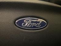 FORD PUMA Photo 28