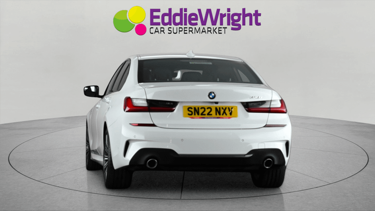 BMW 3 Series Photo bsapi-2922a2c8c414fdec0952da1182f5c9046e1104ce.jpg