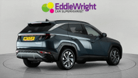 HYUNDAI TUCSON Photo 6