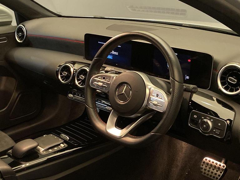 MERCEDES-BENZ A Class Photo bsapi-2a267af3f25f83b90c37d2fe61f2f210c554d902.jpg