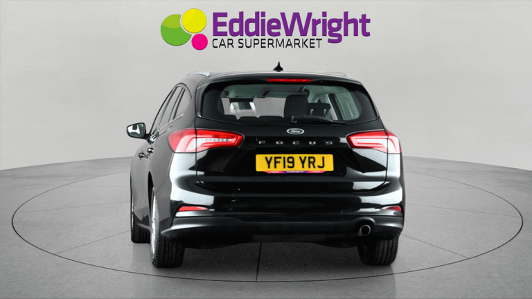 FORD Focus Photo bsapi-2a2ccf94803c75664df414844d4976c567c48564.jpg