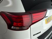 MITSUBISHI Outlander Photo 25