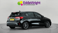 FORD Focus Photo 6
