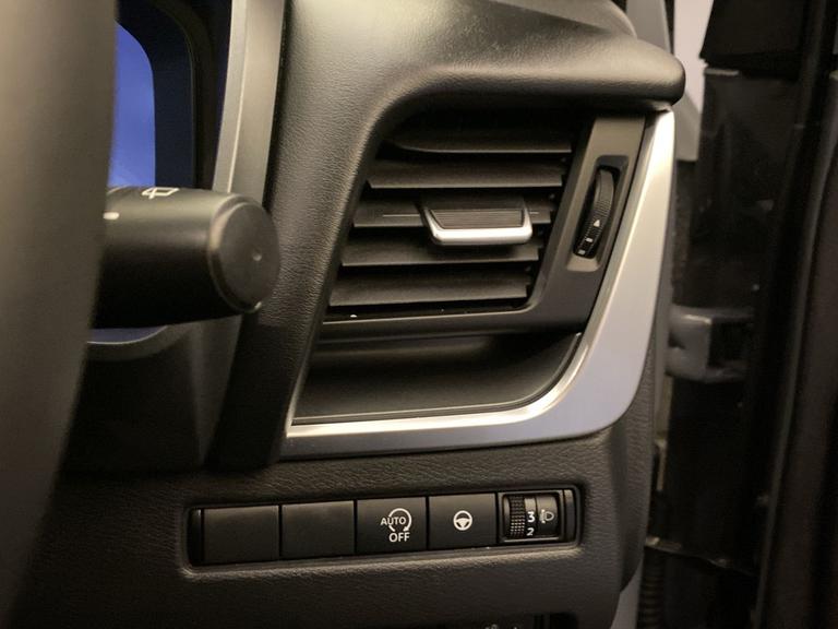 Nissan Qashqai Photo bsapi-2aa93c68210073f7578c0a0a5039d723a35b3ec7.jpg