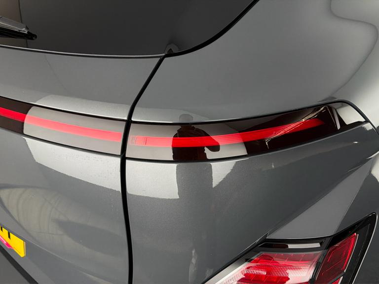 HYUNDAI KONA Photo bsapi-2b184307e1cc00d97cf723c73967c0ba556172d5.jpg