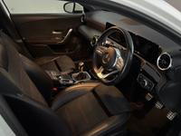 MERCEDES-BENZ A CLASS Photo 9