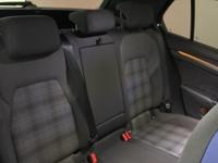 Volkswagen GOLF Photo 7