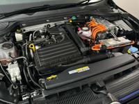Volkswagen GOLF Photo 14