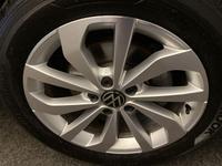 Volkswagen T-ROC Photo 19