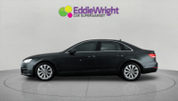Audi A4 Photo 2