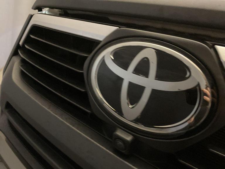 Toyota HILUX Photo bsapi-2d0783ae29dbf1b26eb2761ba13b058b8f1b9679.jpg