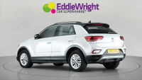 VOLKSWAGEN T-Roc Photo 4
