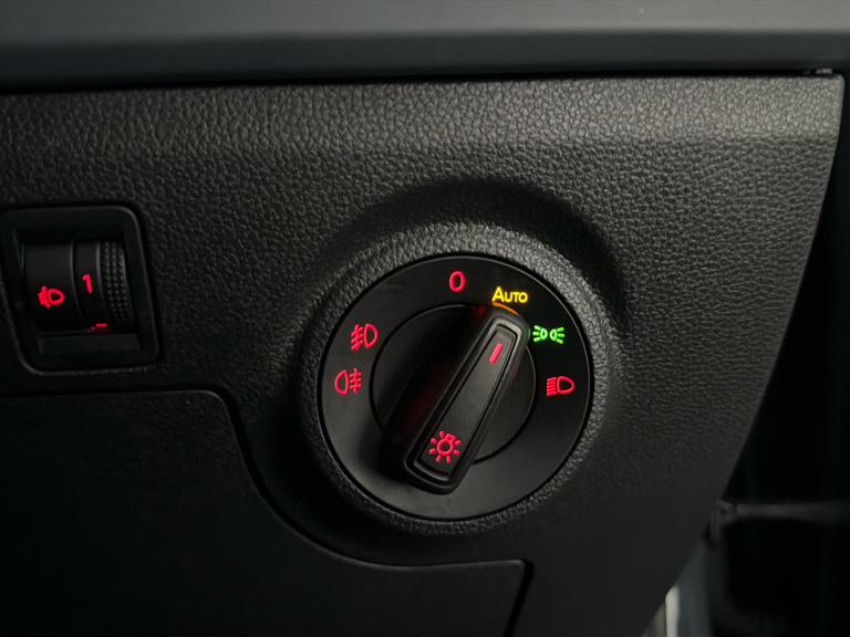 SEAT ARONA Photo bsapi-2d5604ab68d1bbdd3fff5515d55ad0b5a0d9ad0d.jpg