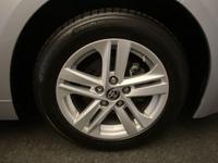 TOYOTA COROLLA Photo 18