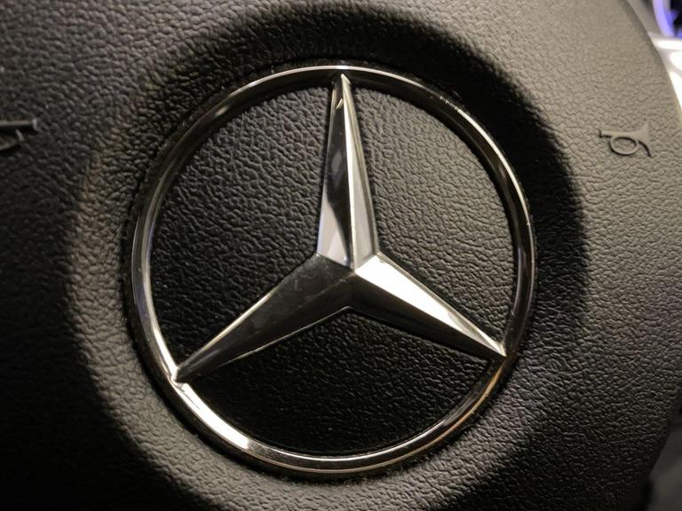 MERCEDES-BENZ GLA Photo bsapi-2e237fb0eecbd1d5725a1a1296ca730c2c00fc12.jpg
