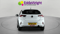 Vauxhall CORSA Photo 5
