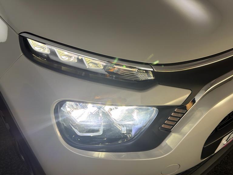 Citroen C3 Photo bsapi-2e6476e9788ca664f3c656ecef8827d87c2acd84.jpg