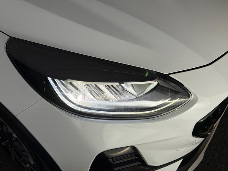 Ford Fiesta Photo bsapi-2f7d1930ae0f67ffccf08654d91d3f1d2f3b4ca7.jpg
