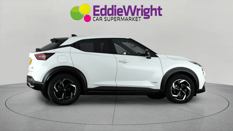 Nissan Juke Photo bsapi-30db860879e0fa6b8007f82e4d3bb69fb2f6e857.jpg