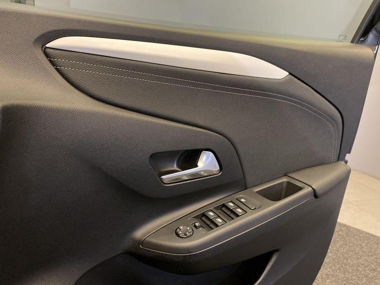 VAUXHALL CORSA Photo bsapi-311478e66a92bf28b6235e8a84892f1cc87dab72.jpg