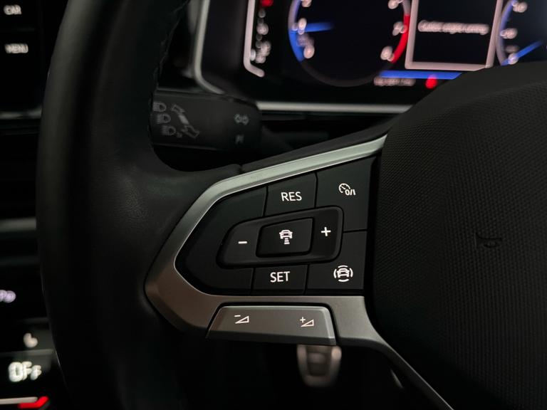 VOLKSWAGEN T-ROC Photo bsapi-31233494ff4979c5ff9fae72b6d7bc53d196b592.jpg