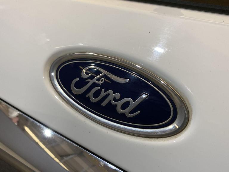 FORD ECOSPORT Photo bsapi-3191e024e878b8dbbc378eeda88b8952d947e92e.jpg