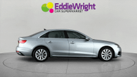 Audi A4 Photo 7