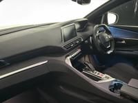 PEUGEOT 3008 Photo 23