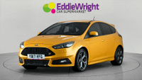 Ford Focus Photo 2
